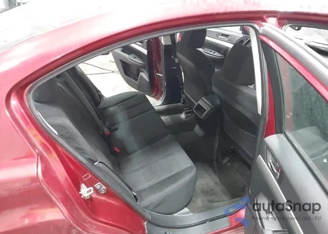 2013 Subaru Legacy 2.5I Premium z USA, uszkodzony, nr VIN 4S3BMBG60D3028677